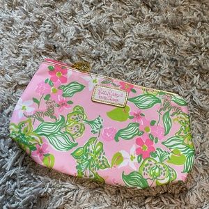 Lilly Pulitzer Estée Lauder cosmetic bag